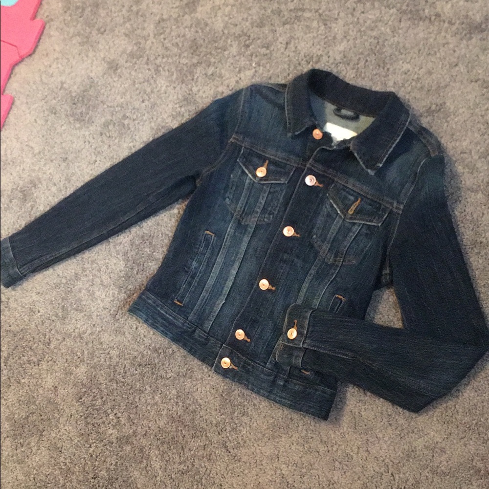 H&M Dark Denim Jacket Size 4. Great condition!